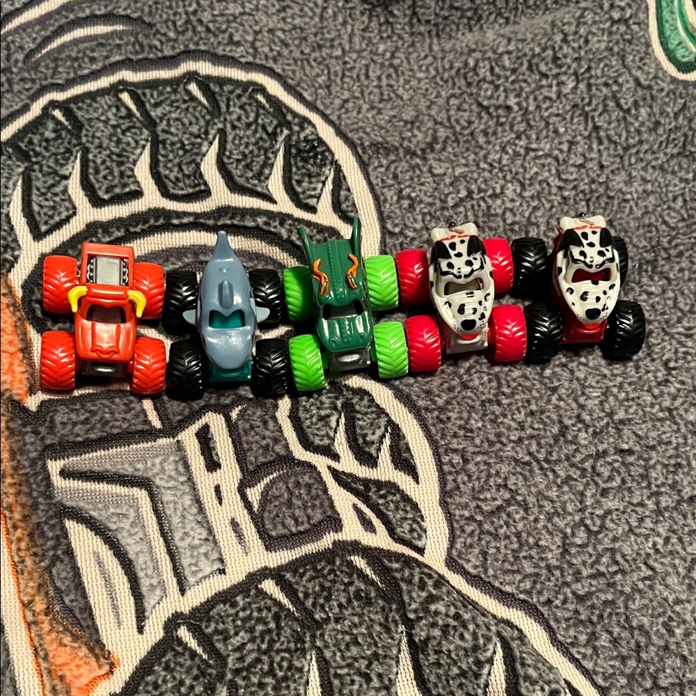 Mini Monster Jam trucks set of 5